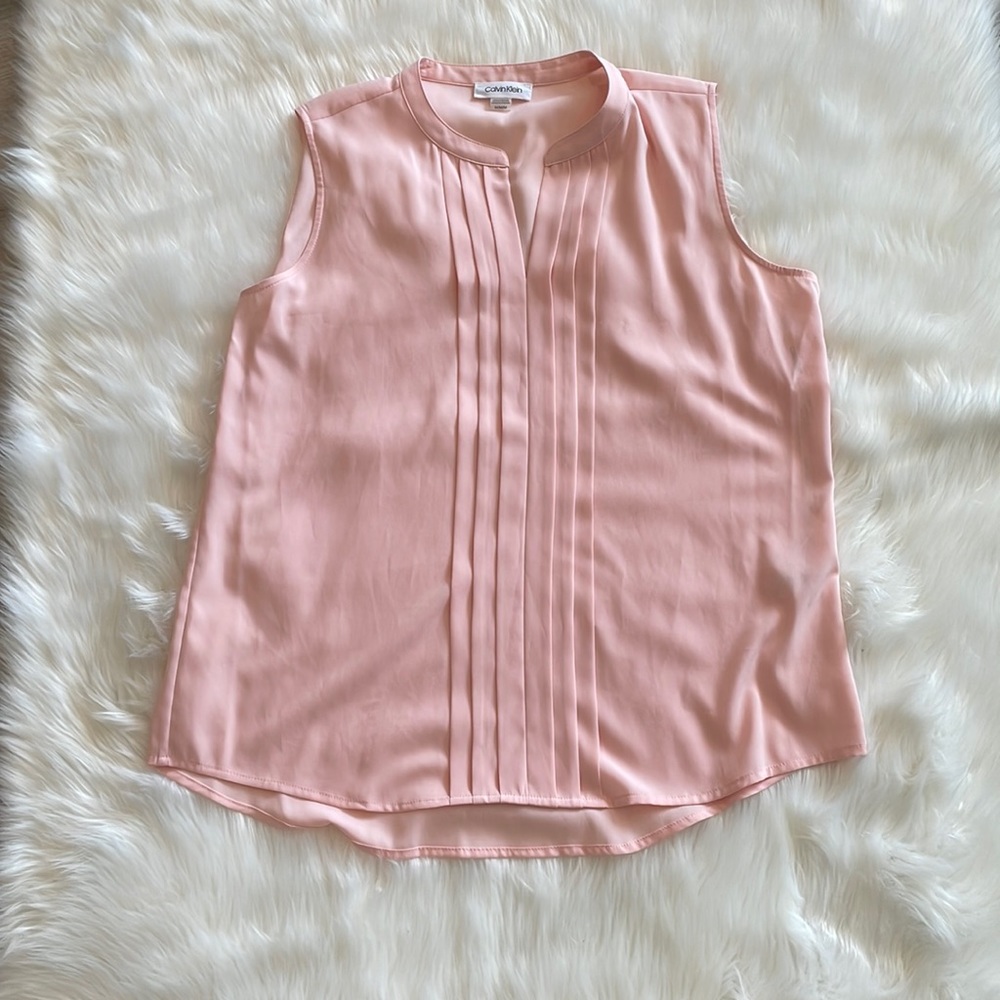 Calvin Klein Baby Pink Sleeveless Top (Medium)
